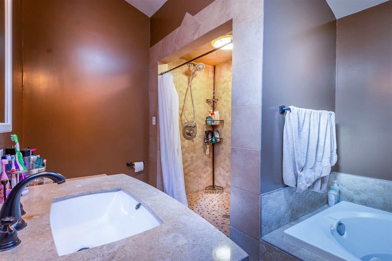 2041 Cherokee Road Fort Wayne, IN 46808 - Photo 24 of 33
