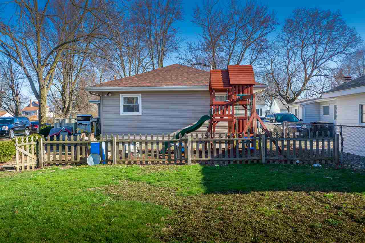 2041 Cherokee Road Fort Wayne, IN 46808 - Photo 31 of 33