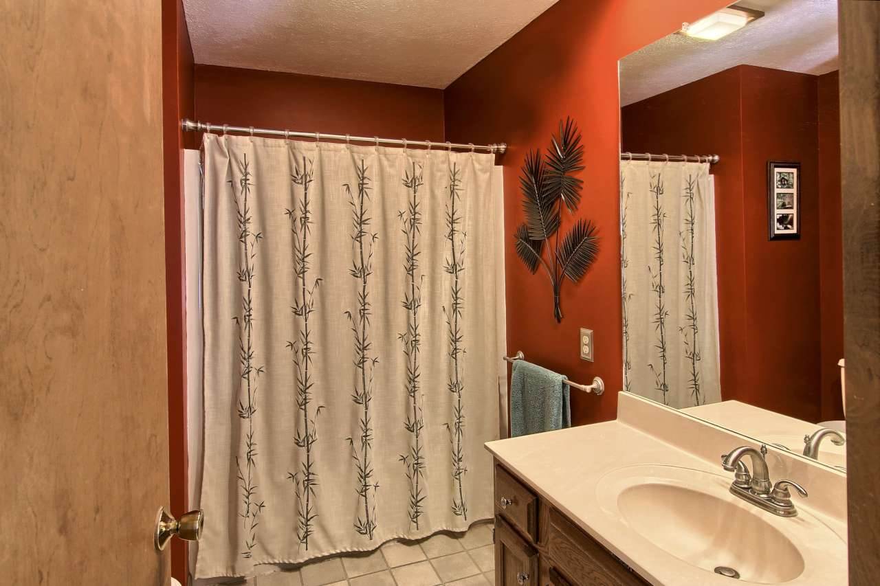 3275 Zimmerman Road Traverse City, MI 49685 - Photo 33 of 36 1828985-32.JPG