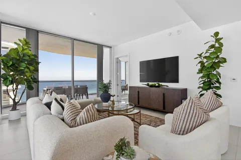 $2,495,000 | 153 North Seabreeze Boulevard, Unit 2505, Fort Lauderdale, FL 33304