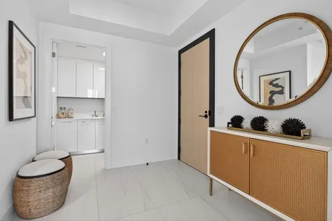 $2,495,000 | 153 North Seabreeze Boulevard, Unit 2505, Fort Lauderdale, FL 33304