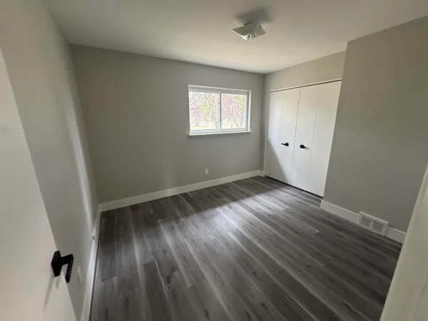 $329,777 | 41718 Mae Wood Drive, Sterling Heights, MI 48313