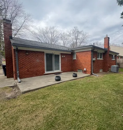 $329,777 | 41718 Mae Wood Drive, Sterling Heights, MI 48313