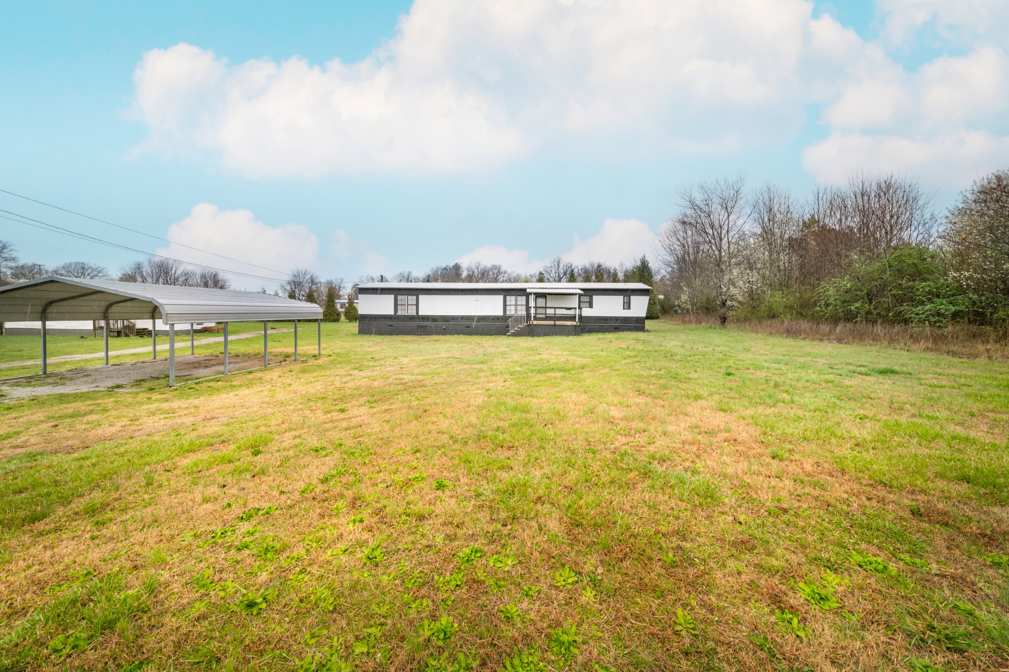234 Dunn Fall River Road Lawrenceburg, TN 38464 - Photo 1 of 12 a view of a swimming pool with an ocean view