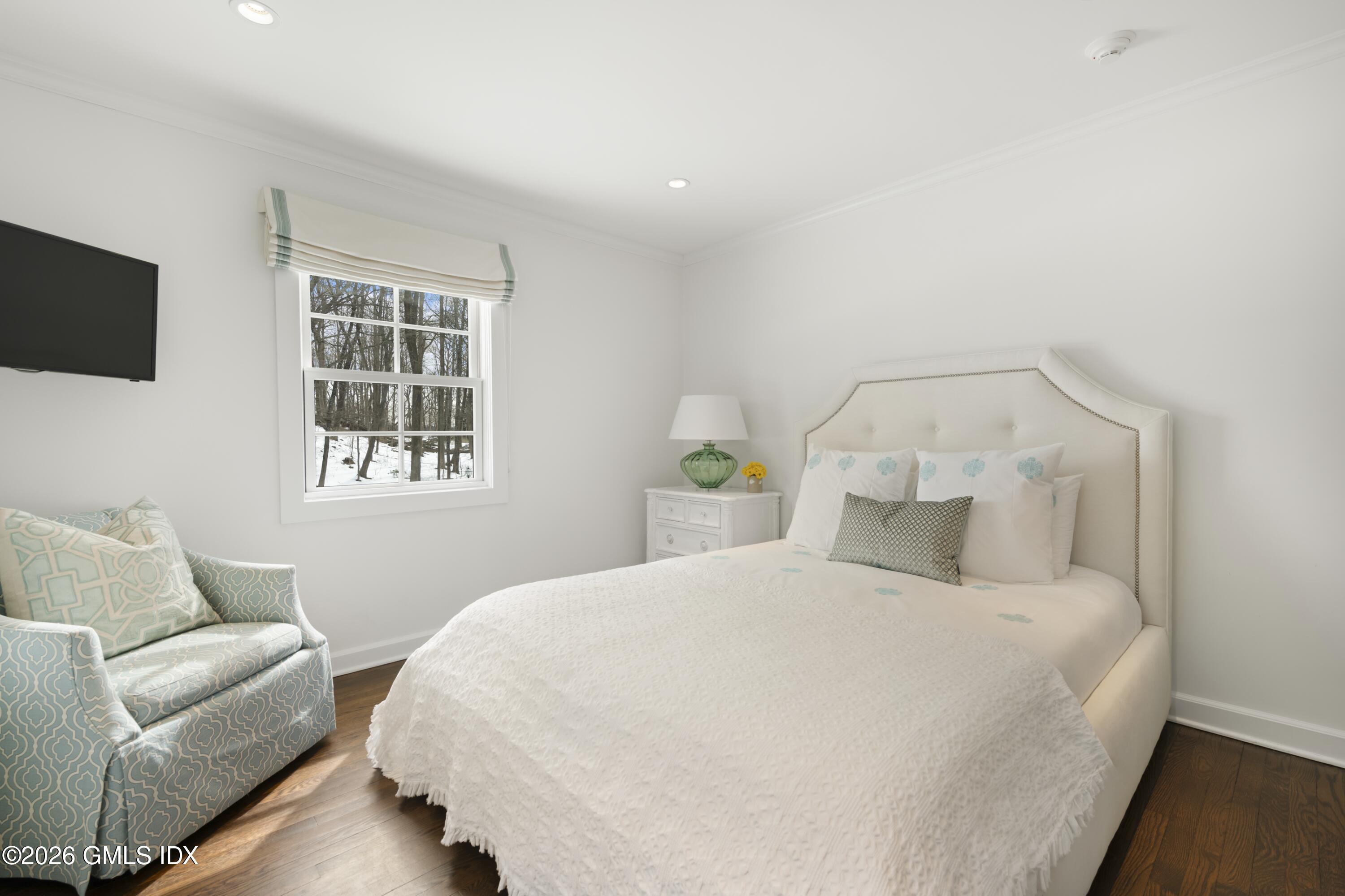 29 Hunting Ridge Road Greenwich, CT 06831 - Photo 38 of 59 7.62 Bedroom