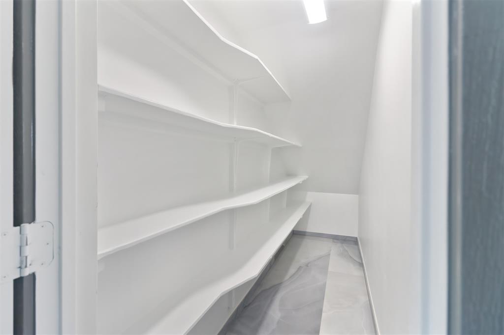 621 North Nursery Road Irving, TX 75061 - Photo 14 of 40