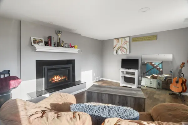 $449,900 | 105 Winston Way, Waunakee, WI 53597