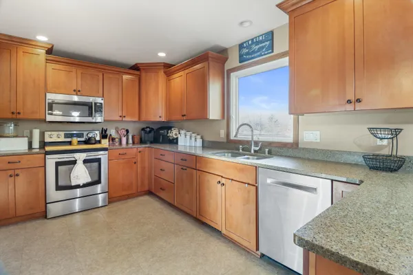 $449,900 | 105 Winston Way, Waunakee, WI 53597