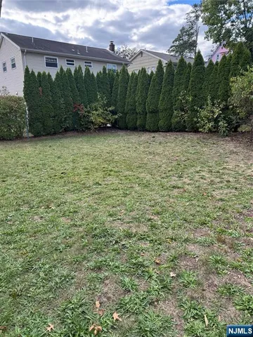 $525,500 | 7 Yantacaw Place, Nutley, NJ 07110