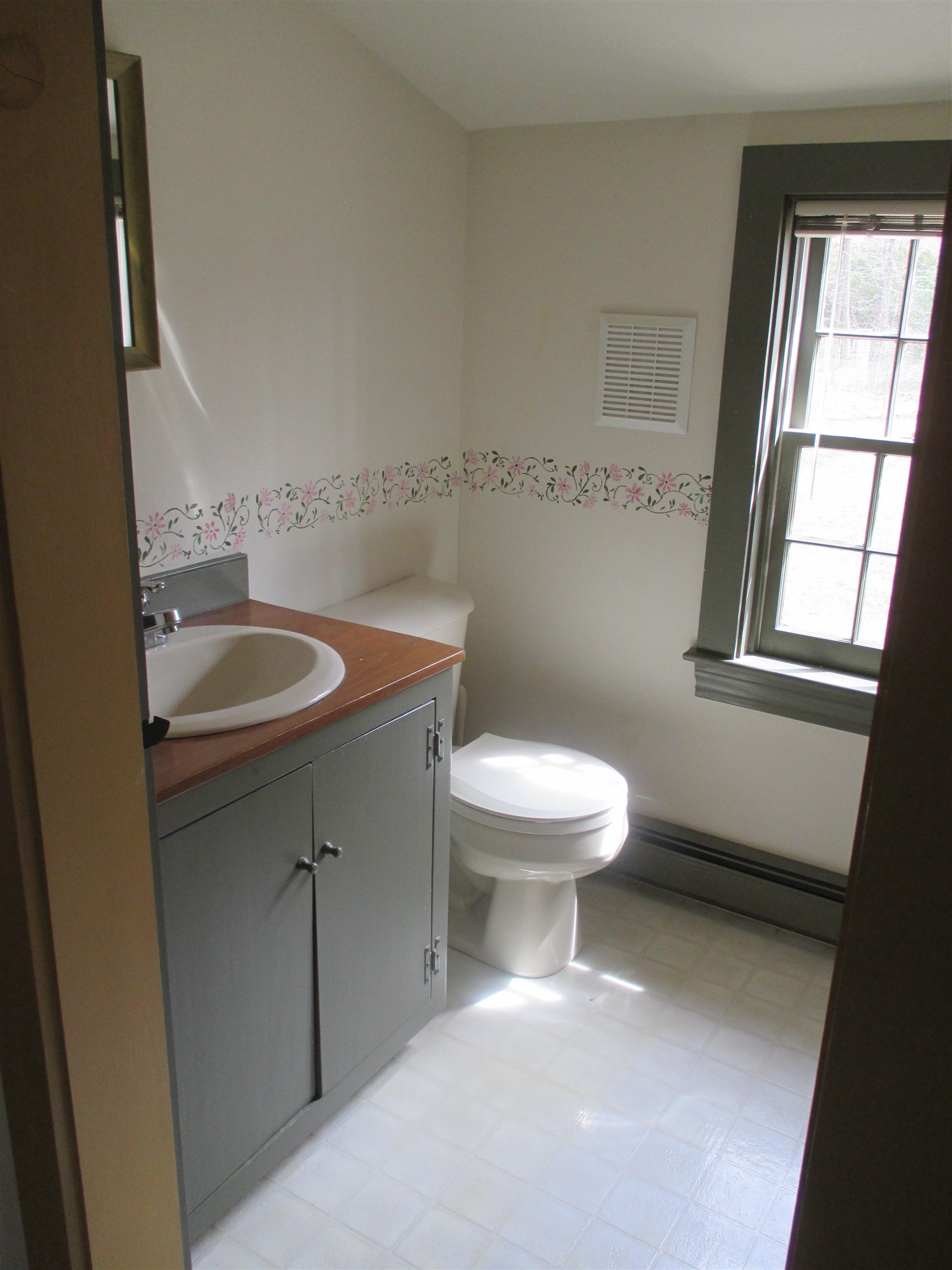 2 Sunset Drive Rochester, NH 03867 - Photo 24 of 39