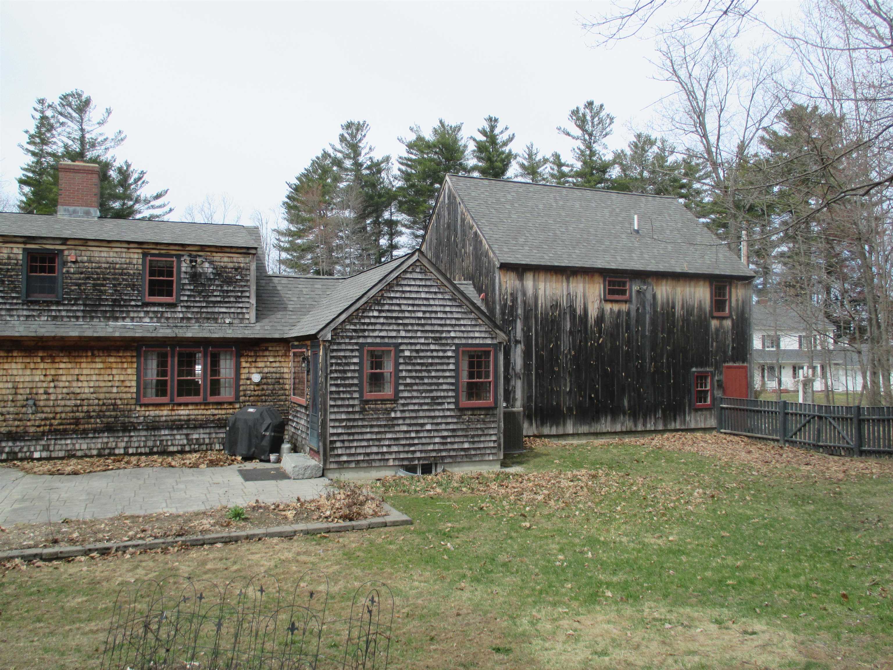 2 Sunset Drive Rochester, NH 03867 - Photo 5 of 39
