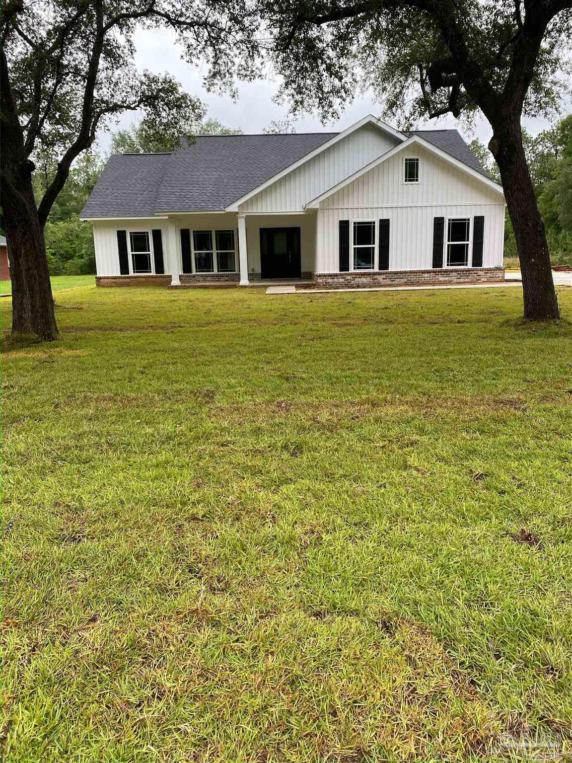 9861 Shangri La West Road Milton, FL 32583 - Photo 9 of 10