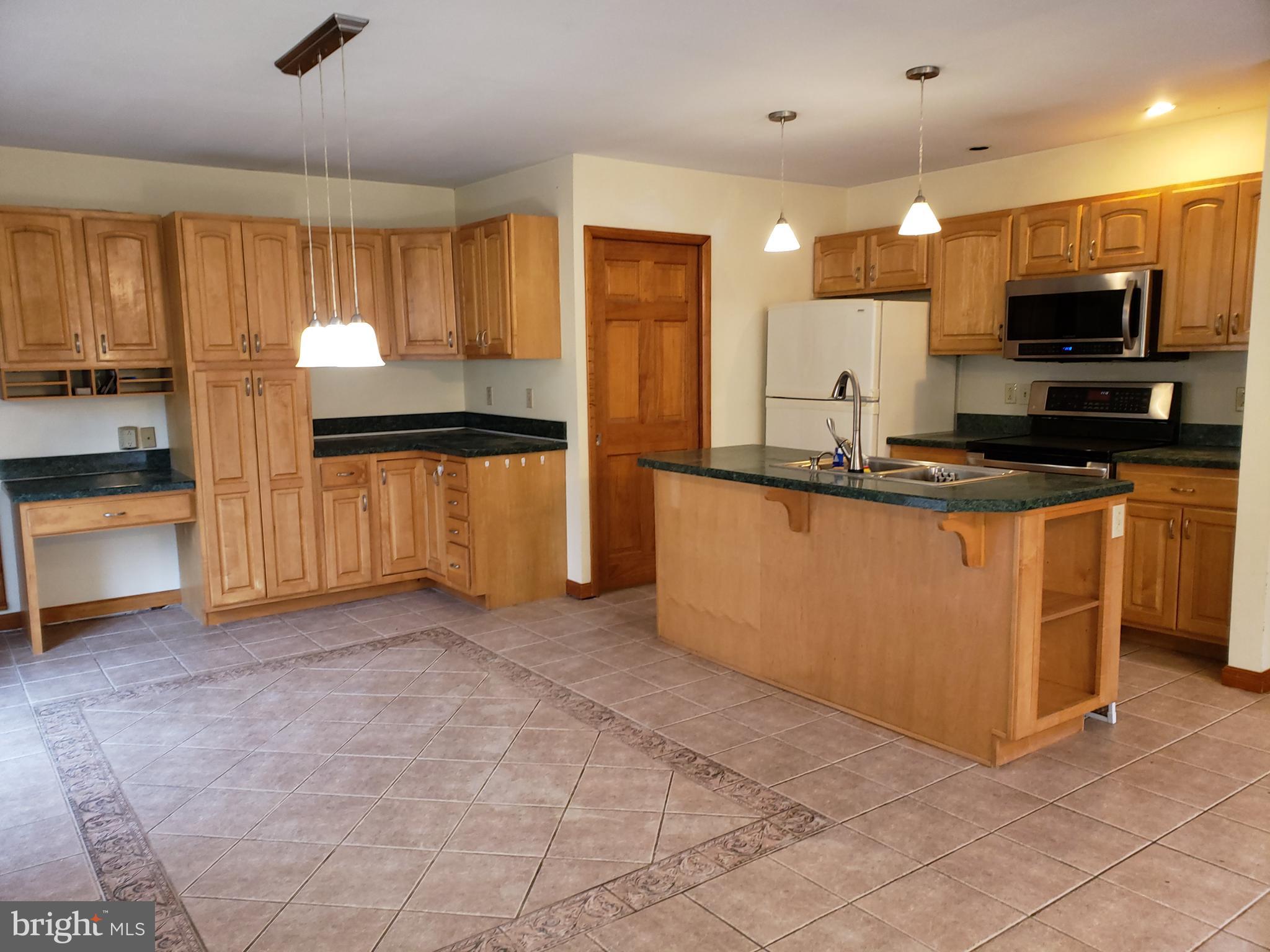 409 Pine Swamp Road Kempton, PA 19529 - Photo 6 of 21 Gallery Image 6