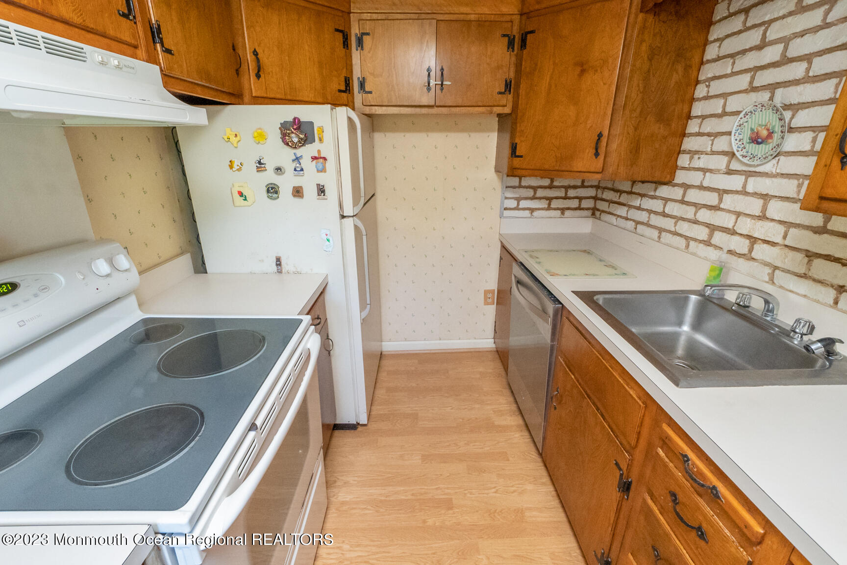 558 Brickyard Road Freehold, NJ 07728 - Photo 14 of 46 558 Brickyard-620504