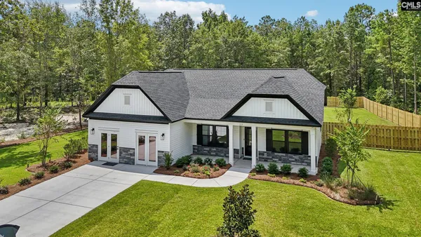 $370,900 | 167 Four Oaks Drive, Lugoff, SC 29078