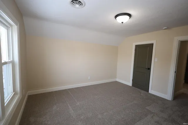 $209,900 | 739 West 4th Street, Fort Wayne, IN 46808