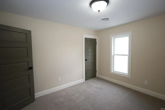 $209,900 | 739 West 4th Street, Fort Wayne, IN 46808