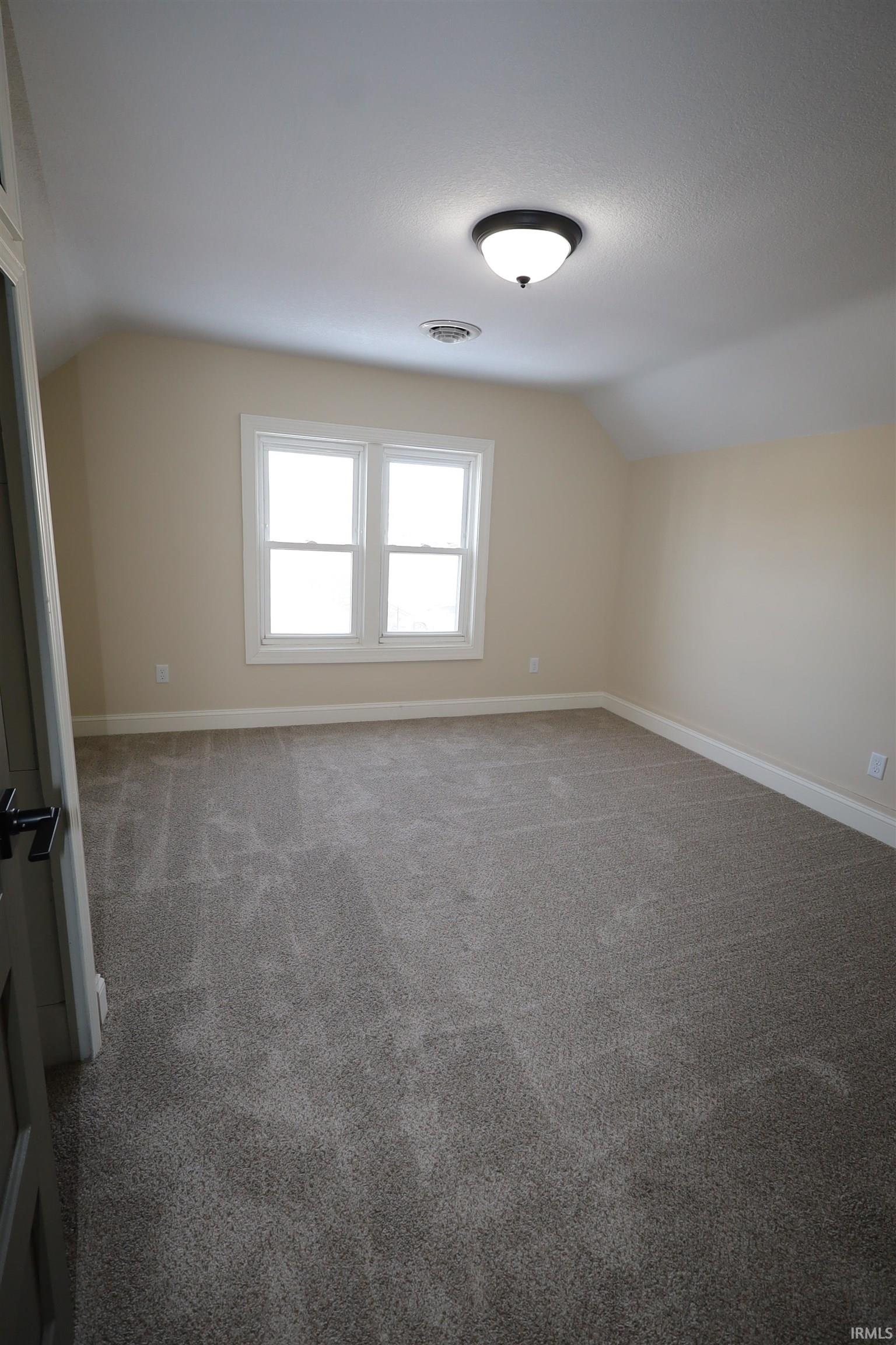 739 West 4th Street Fort Wayne, IN 46808 - Photo 17 of 34