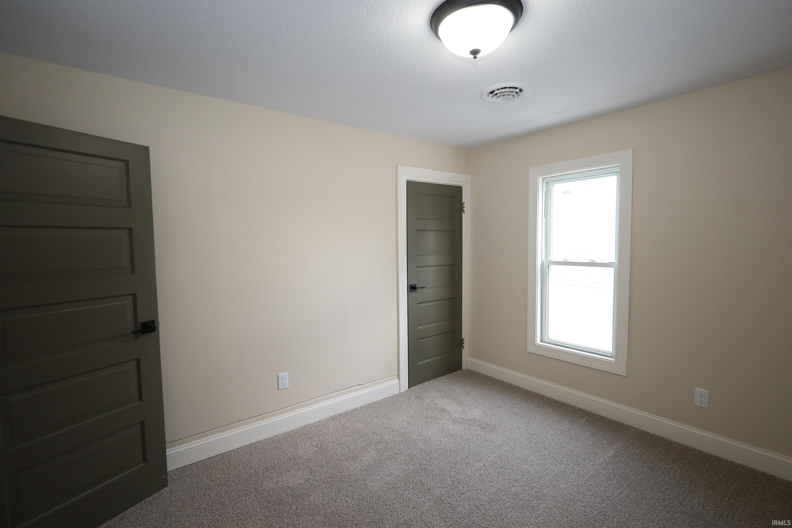 739 West 4th Street Fort Wayne, IN 46808 - Photo 17 of 34