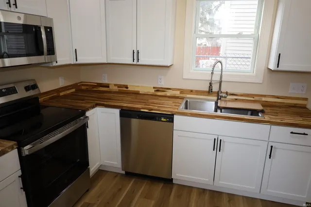 $209,900 | 739 West 4th Street, Fort Wayne, IN 46808