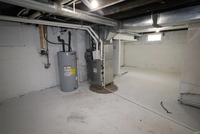 $209,900 | 739 West 4th Street, Fort Wayne, IN 46808