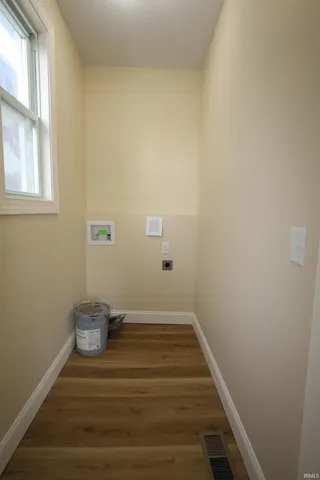 $209,900 | 739 West 4th Street, Fort Wayne, IN 46808