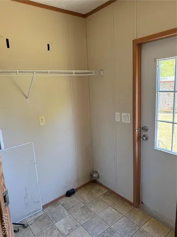 $49,900 | 645 Lakeview Drive, Shipman, IL 62685