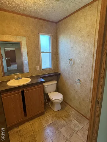 $49,900 | 645 Lakeview Drive, Shipman, IL 62685