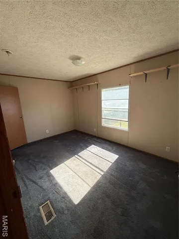 $49,900 | 645 Lakeview Drive, Shipman, IL 62685