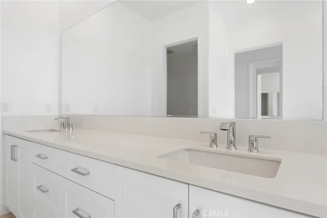 $1,880,000 | 408 Treble, Irvine, CA 92618