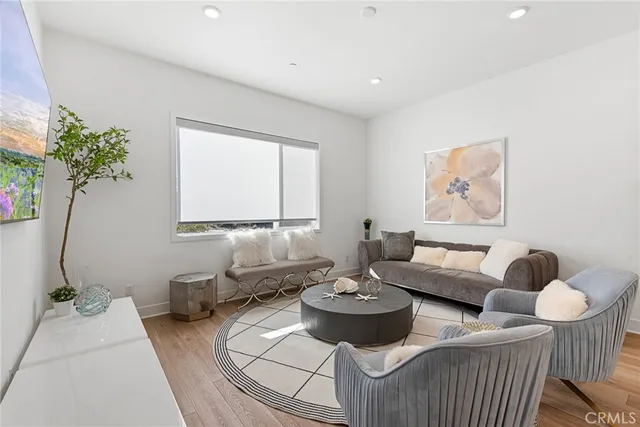 $1,880,000 | 408 Treble, Irvine, CA 92618