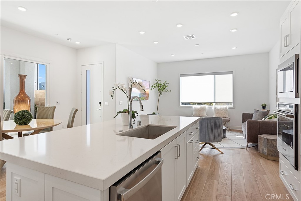 408 Treble Irvine, CA 92618 - Photo 43 of 75