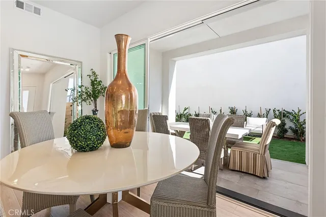 $1,880,000 | 408 Treble, Irvine, CA 92618