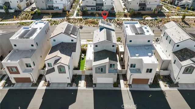 $1,880,000 | 408 Treble, Irvine, CA 92618