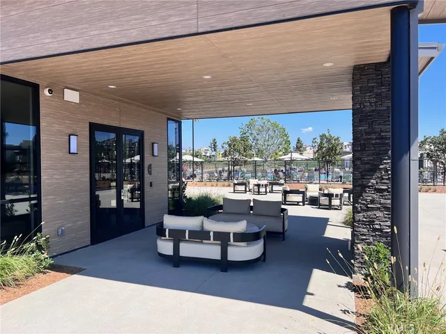 $1,880,000 | 408 Treble, Irvine, CA 92618