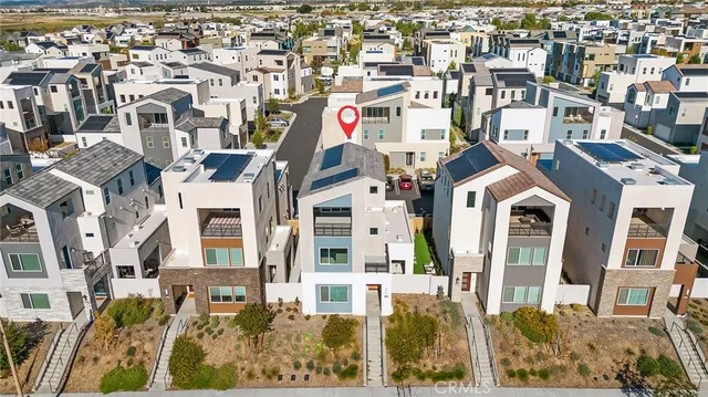 $1,880,000 | 408 Treble, Irvine, CA 92618