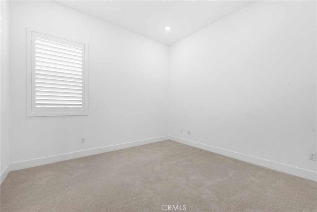 408 Treble Irvine, CA 92618 - Photo 8 of 75