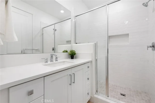 $1,880,000 | 408 Treble, Irvine, CA 92618