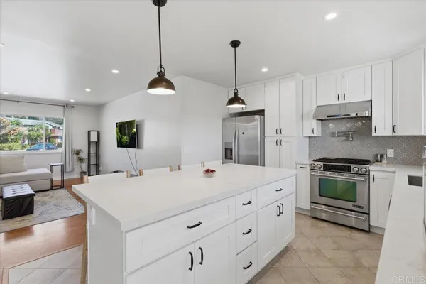 $799,000 | 1915 Edith Drive, Escondido, CA 92026