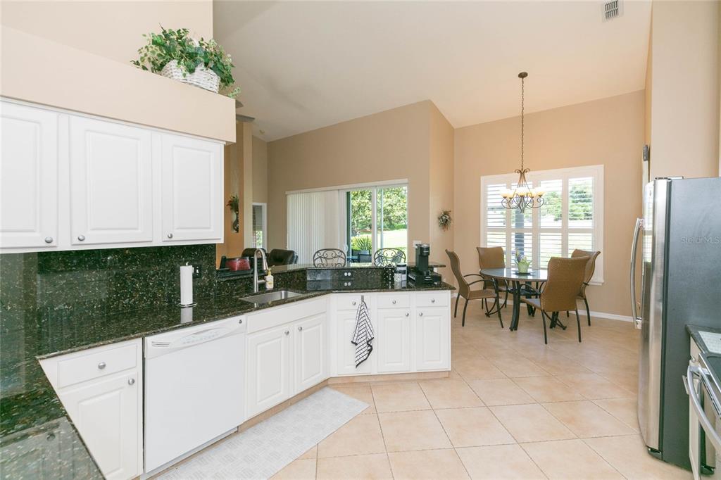 3516 Shadowood Drive Valrico, FL 33596 - Photo 16 of 56