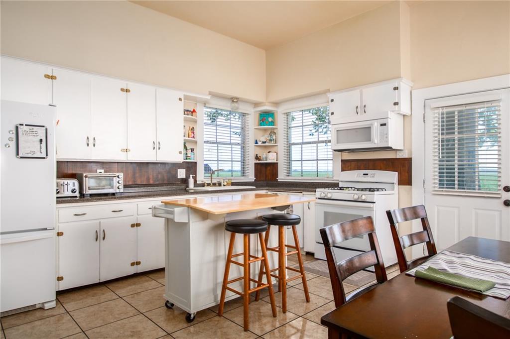 399 Bayou Road Lecompte, LA 71346 - Photo 9 of 24