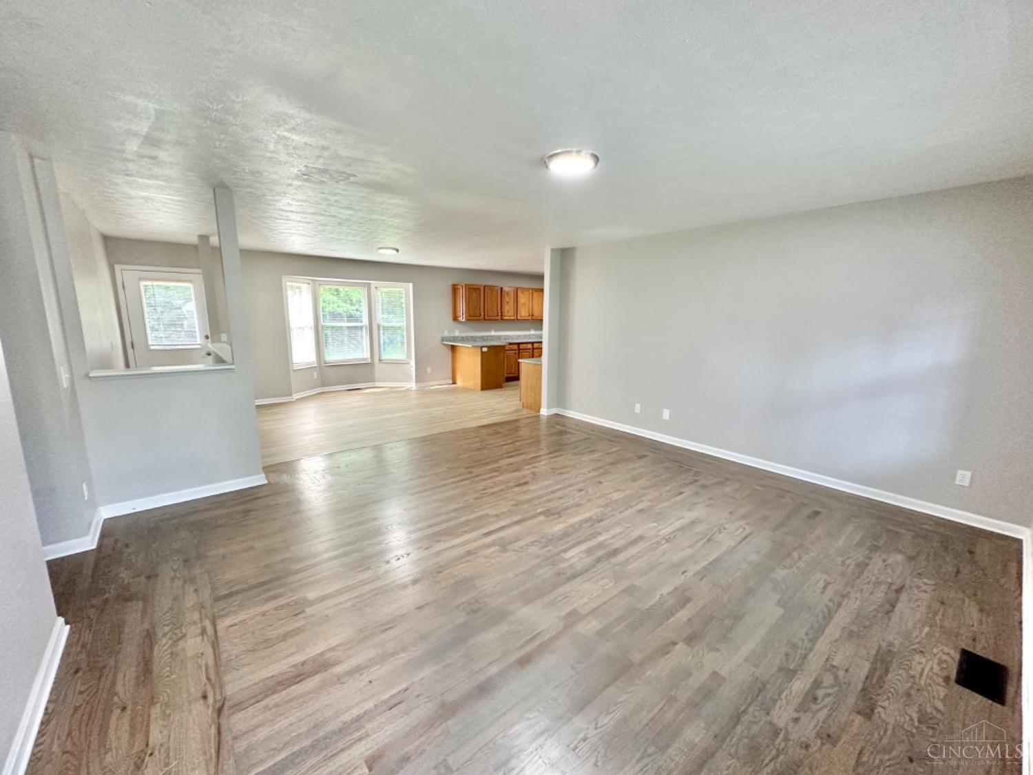 4503 Schoolhouse Road Batavia, OH 45103 - Photo 8 of 26 Gallery Image 8