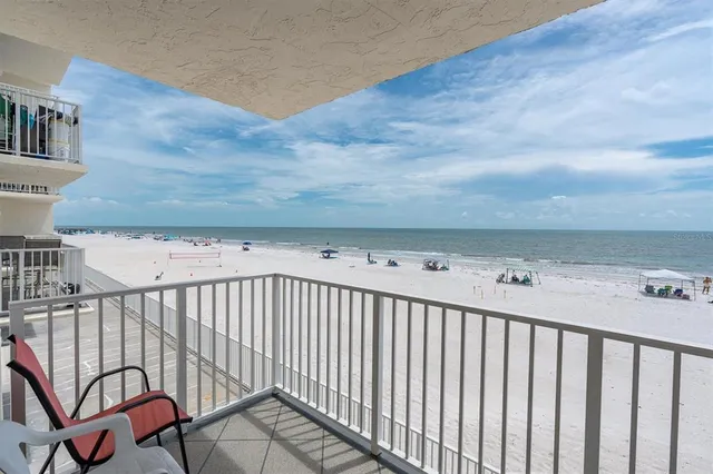 $689,900 | 18650 Gulf Boulevard, Unit 203, Indian Shores, FL 33785