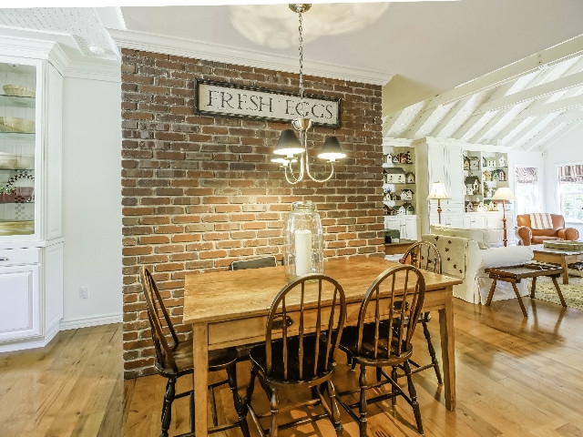 4711 Sun Valley Road Del Mar, CA 92014 - Photo 23 of 25 Kitchen dining