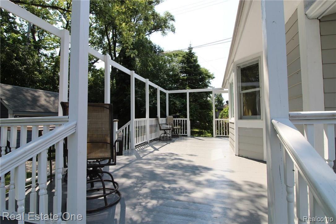 21818 Ruth Street Farmington, MI 48336 - Photo 5 of 32 View of Deck