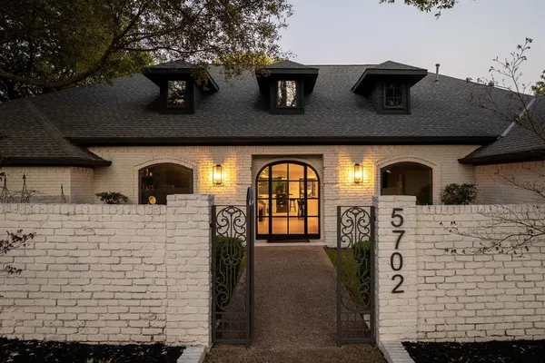 $2,595,000 | 5702 Bent Trail, Dallas, TX 75248