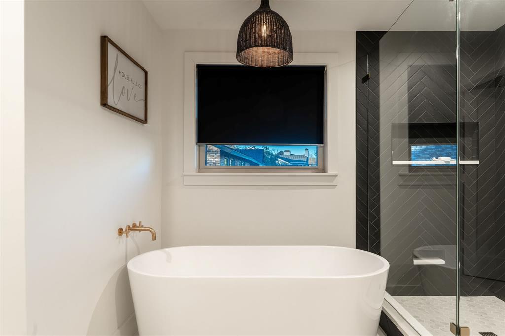 5702 Bent Trail Dallas, TX 75248 - Photo 27 of 32