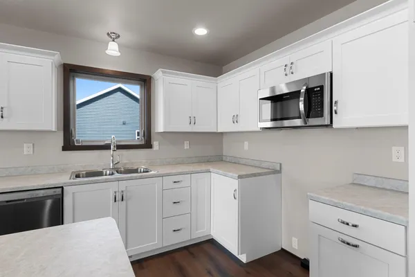 $375,000 | 1621 Frontier Road, Luxemburg, WI 54217