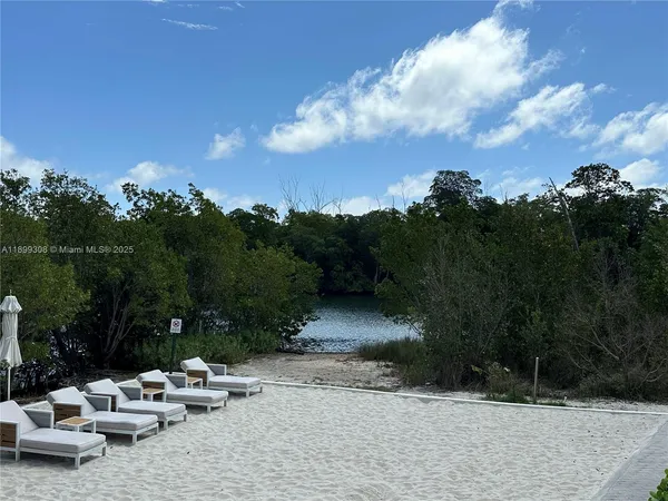 $3,950 | 16385 Biscayne Boulevard, Unit 1505, North Miami Beach, FL 33160