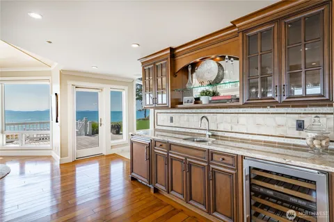 $2,799,000 | 5685 Nakat Way, Blaine, WA 98230